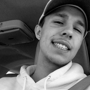 Meet your Posher, Ethan